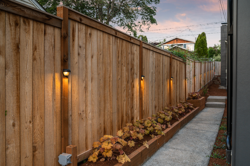 6404 47th Ave Sw - Photo 4 of 17