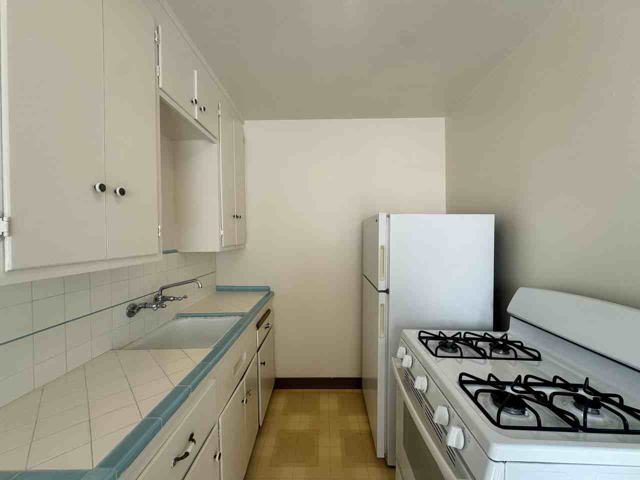 2230 10th Avenue - Photo 4 of 6