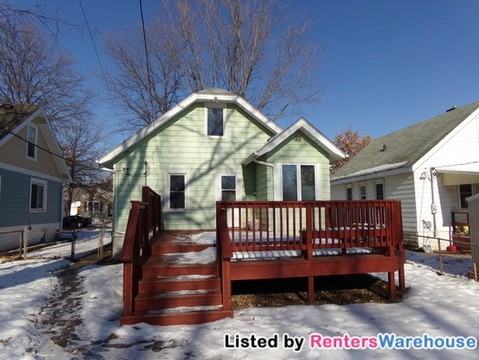 1848 Ross Ave E - Photo 2 of 15