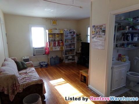 2062 4th St E - Photo 2 of 10