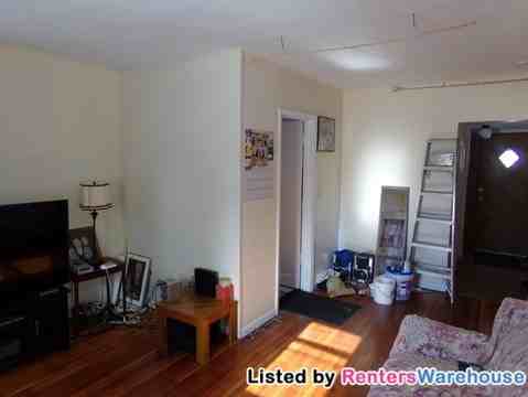 2062 4th St E - Photo 3 of 10