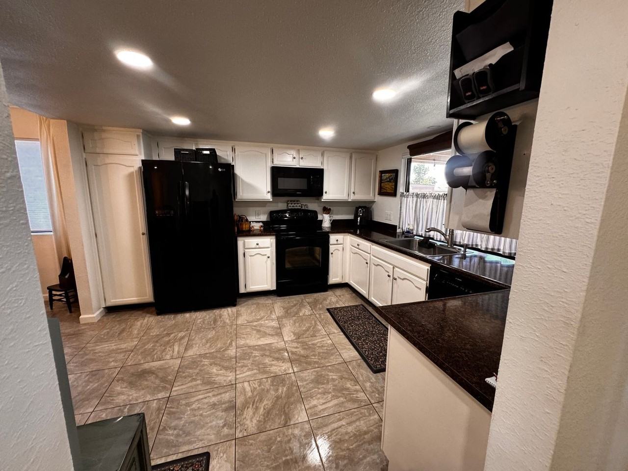 271 Leisure World - Photo 7 of 25