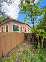 featured image of 716 W Madison St