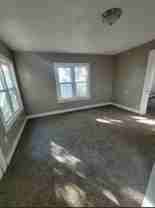 100 Se 37th St - Photo 1 of 1