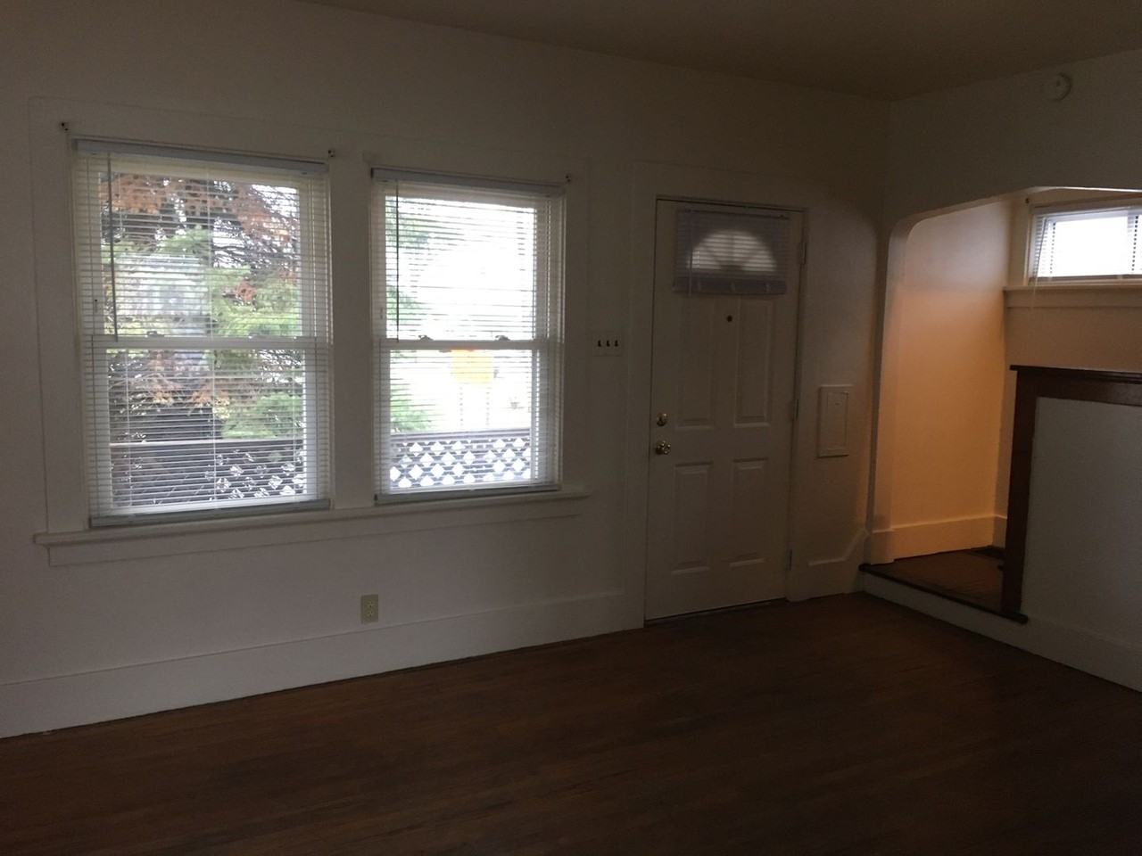 640 W State Blvd - Photo 2 of 9