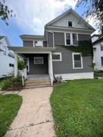 featured image of 1321 W 13th St