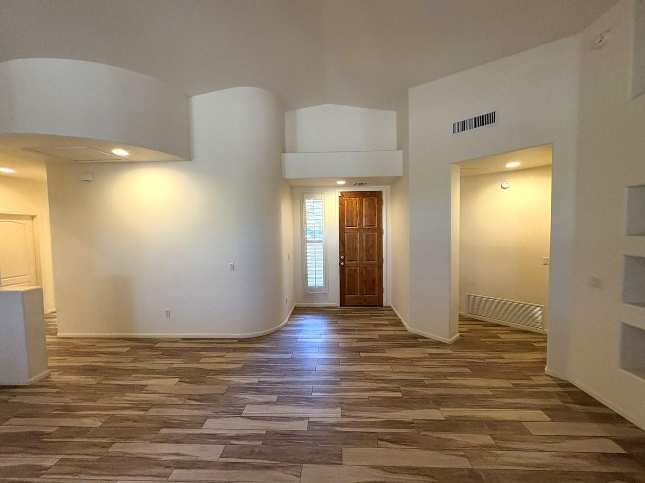 10607 South Cave Primrose Court - Photo 3 of 46