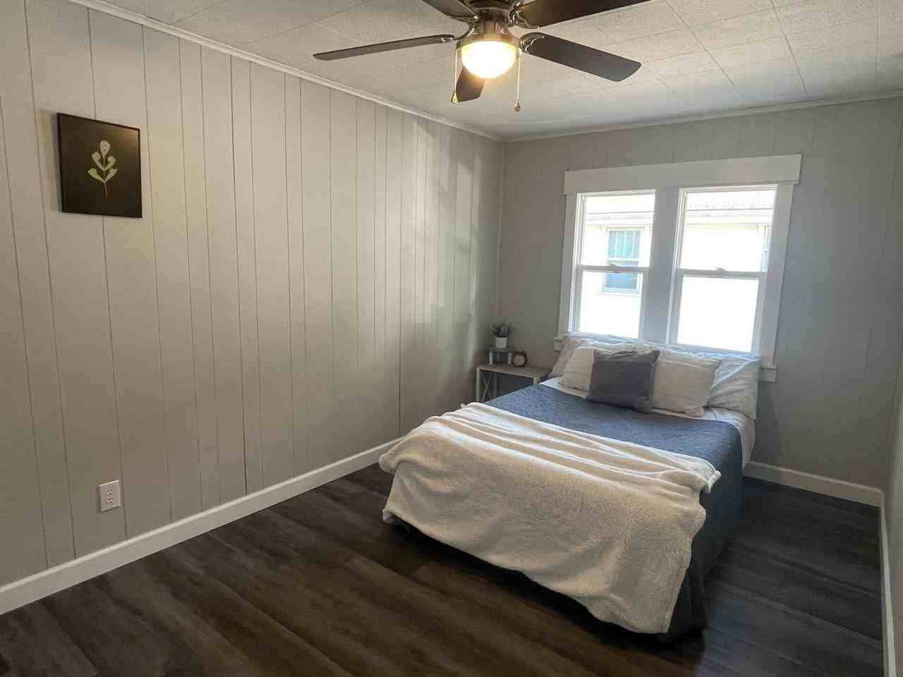 2401 S Grant St - Photo 6 of 10