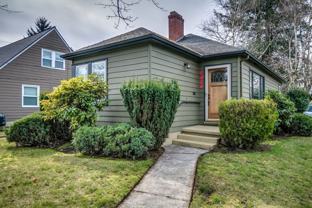 6026 N Willamette Blvd - Photo 1 of 1