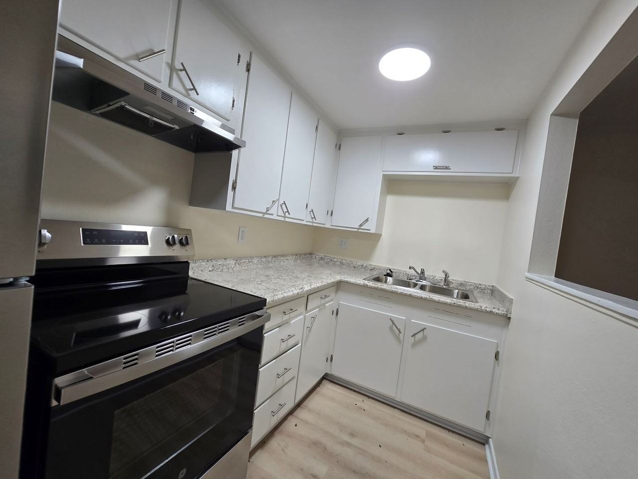 325 15th - Photo 7 of 13