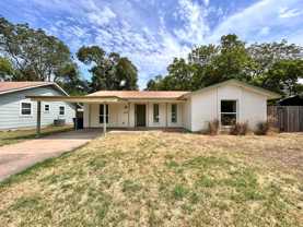 1902 Joy Ln - Photo 1 of 1