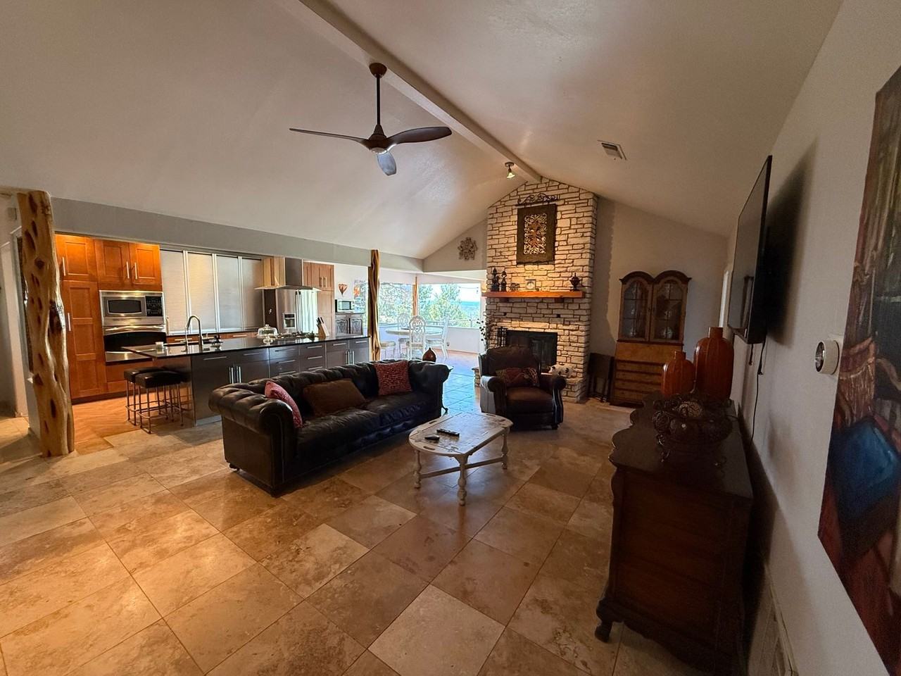 901B Madrona Dr - Photo 2 of 50