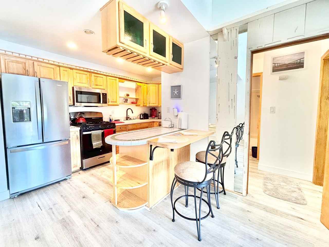 550 Ebbtide Cir - Photo 4 of 25