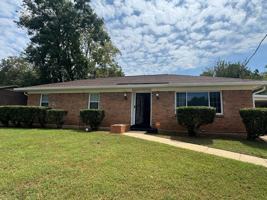 featured image of 2816 Tremont St