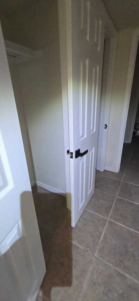 9801 Larkspur Ln - Photo 6 of 19