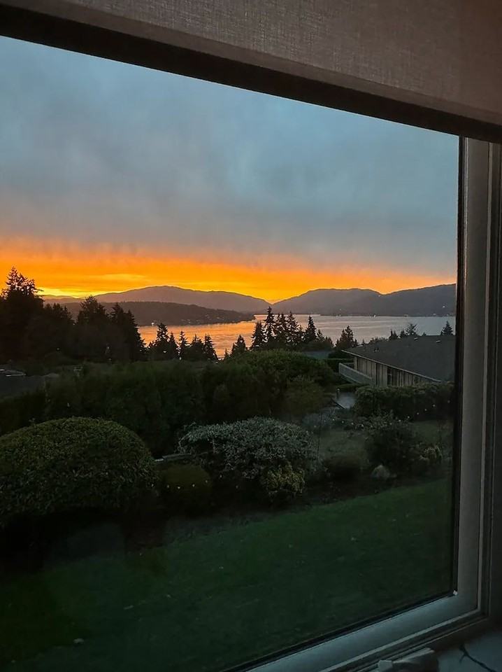 516 172nd Pl Ne - Photo 2 of 16