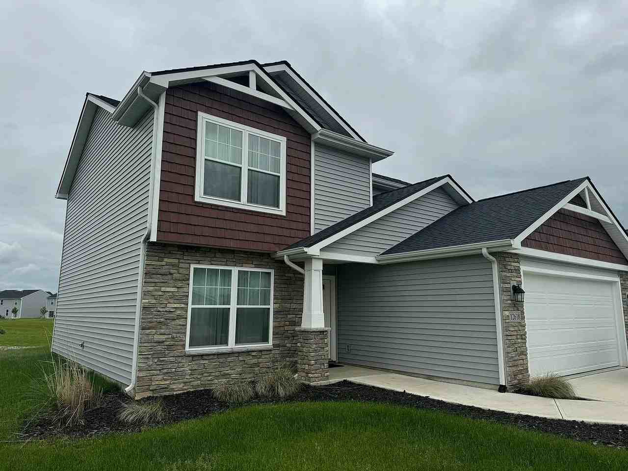 12618 Slash Pass - Photo 2 of 29