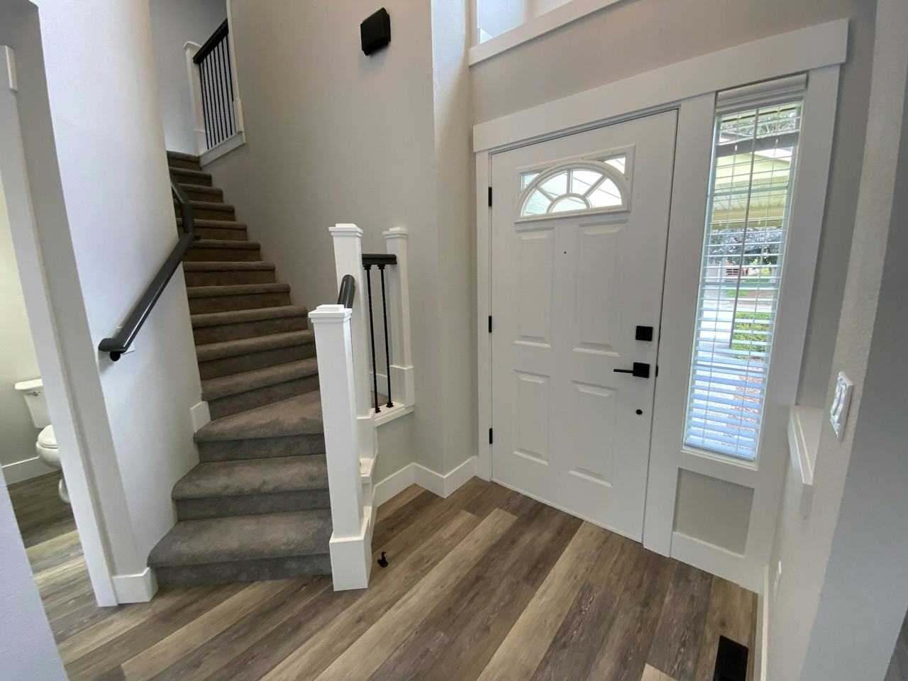 5835 Northwest Landing Drive - Photo 3 of 13