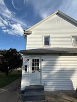 258 1/2 E Grove St - Photo 1 of 1