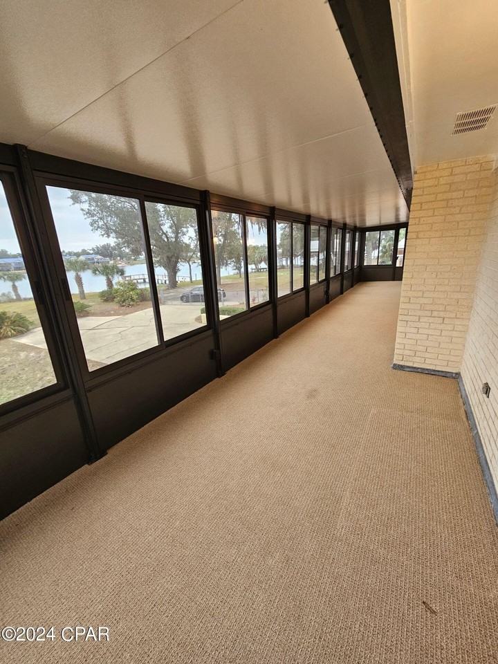 1437 Parkway Dr - Photo 5 of 19