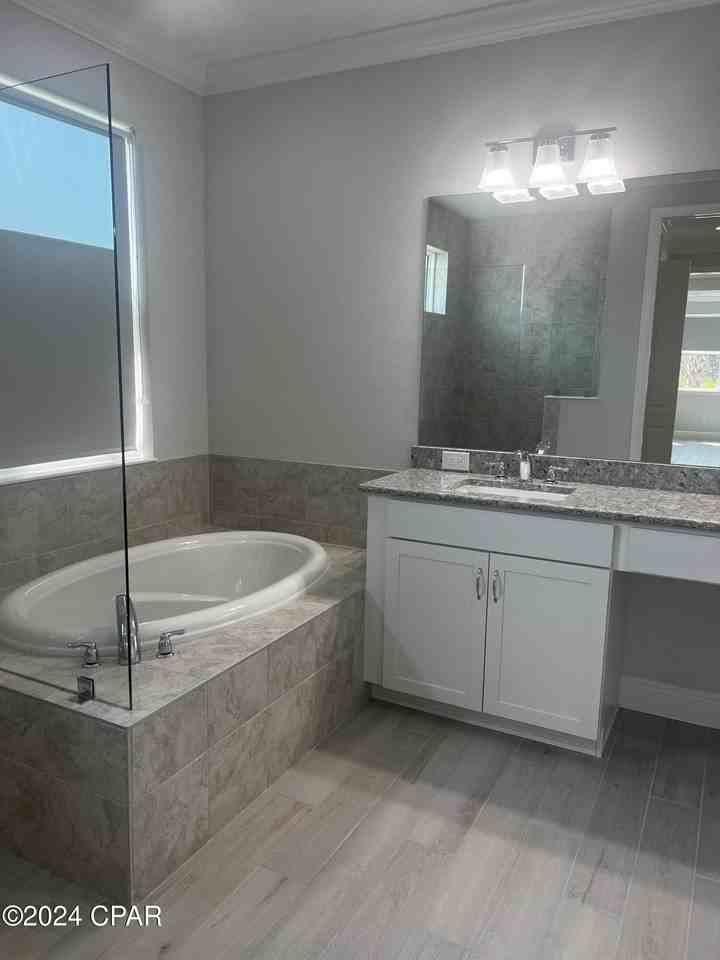 8765 Coral Reef Way - Photo 2 of 27