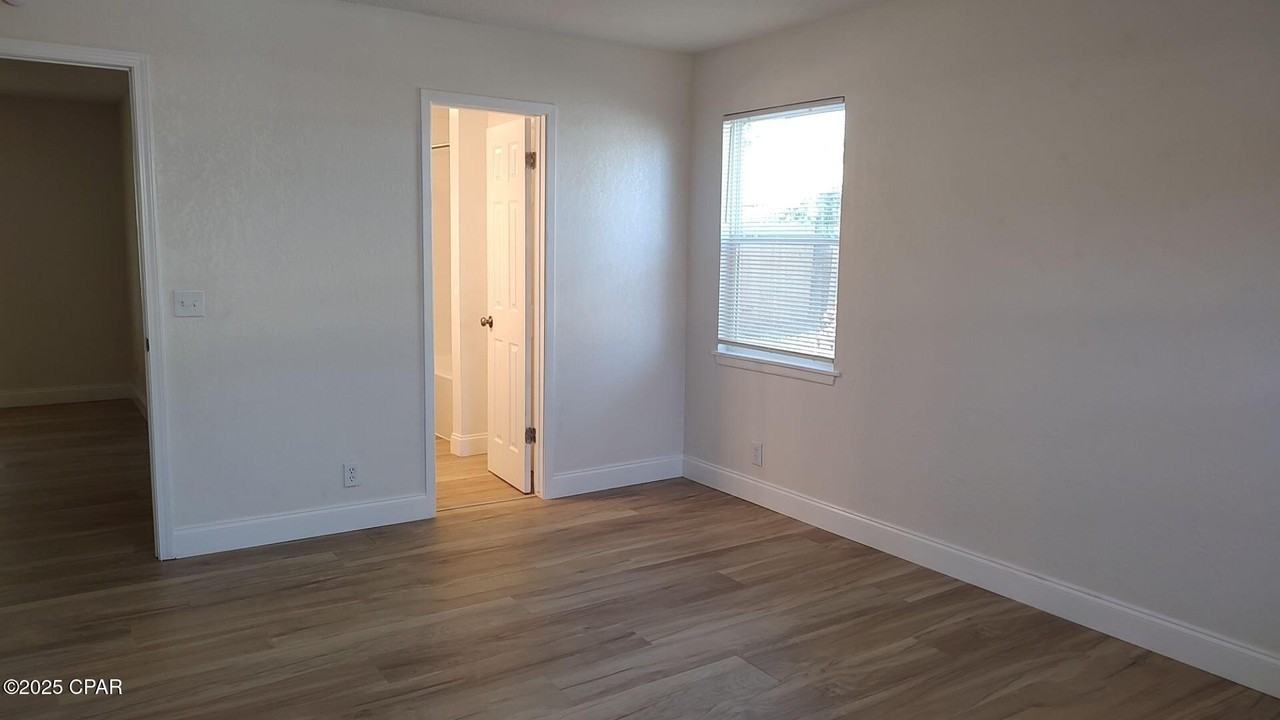 6217 Pinetree Ave Unit B #B - Photo 6 of 14