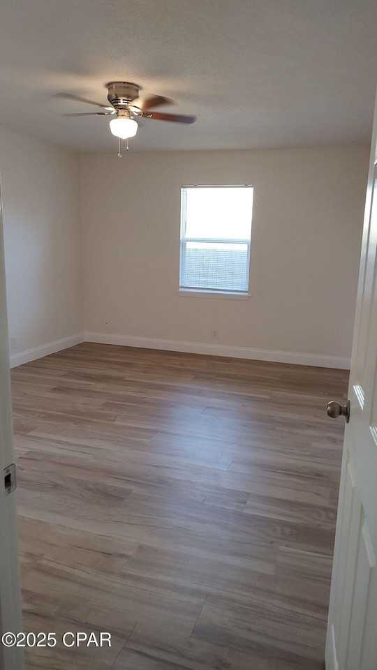 6217 Pinetree Ave Unit B #B - Photo 7 of 14