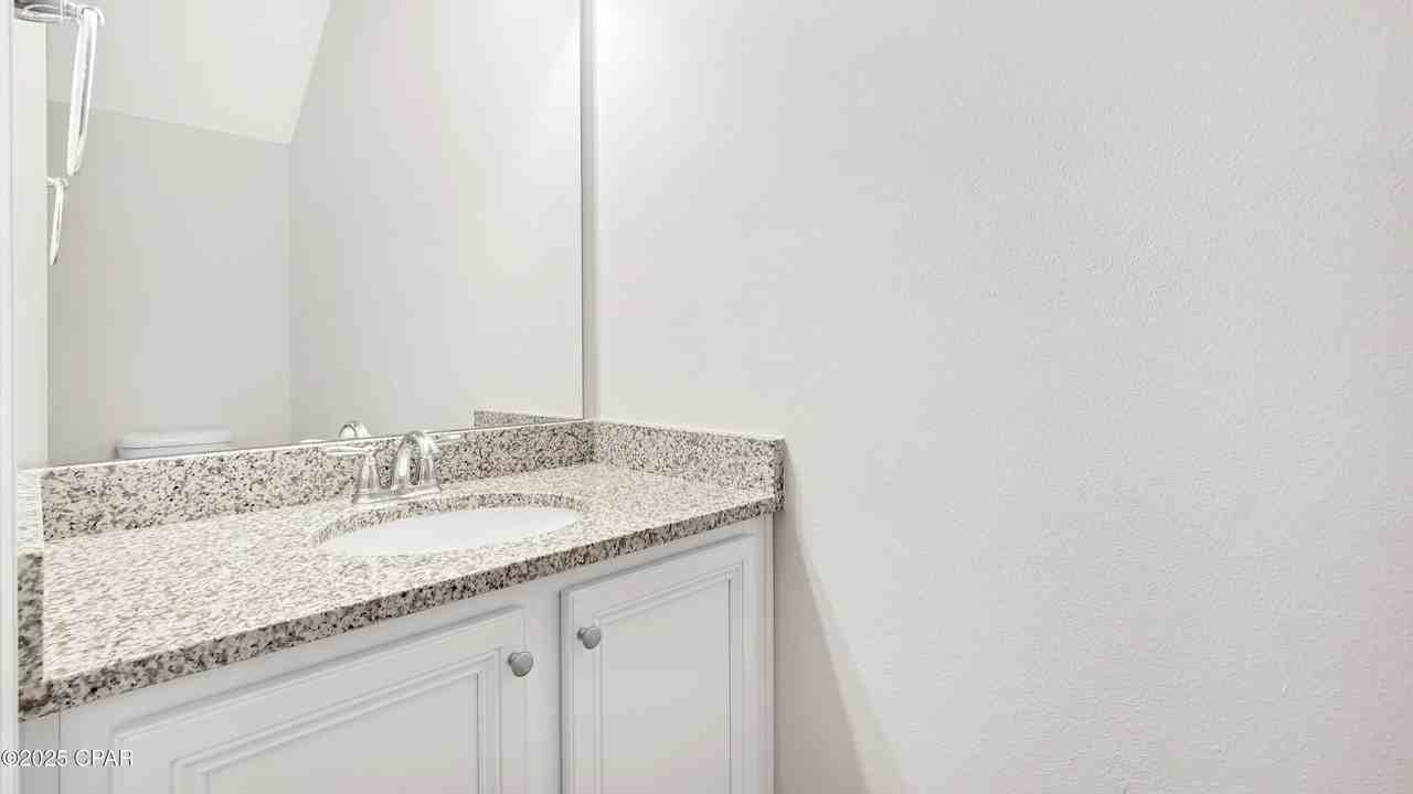 7590 Shadow Lake Dr - Photo 5 of 24