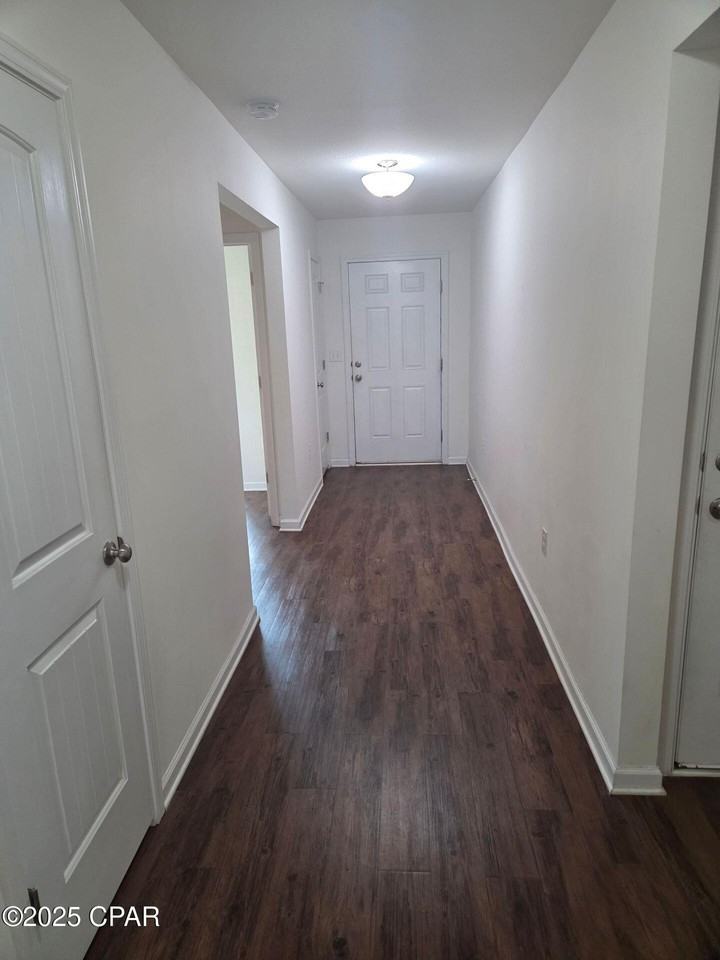 5910 Nordic Dr - Photo 5 of 27