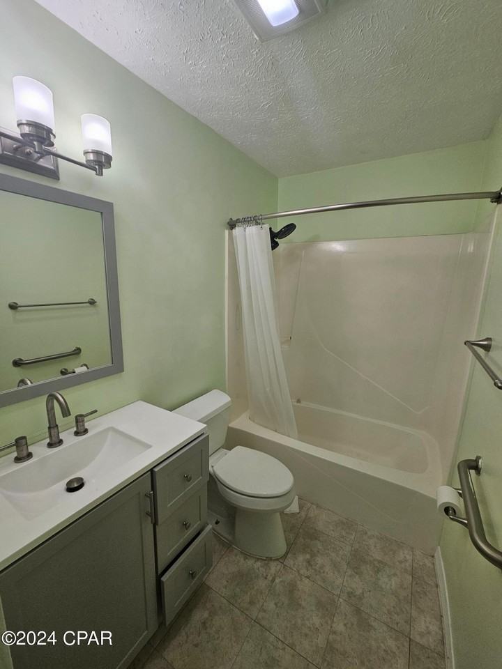 5100 Hickory St - Photo 6 of 13