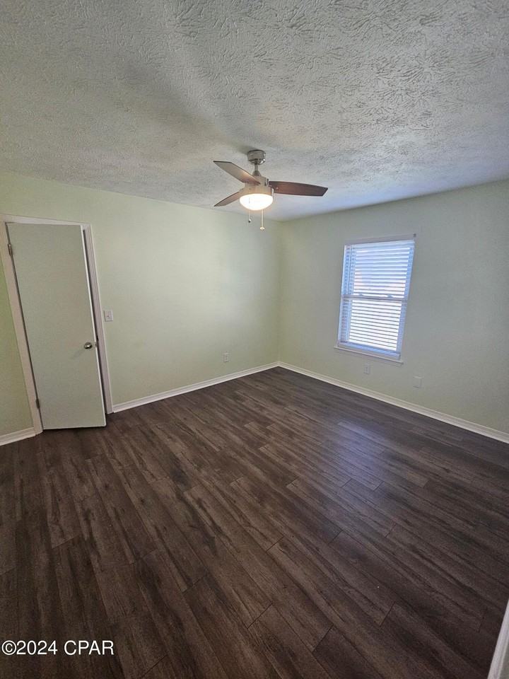 5100 Hickory St - Photo 7 of 13