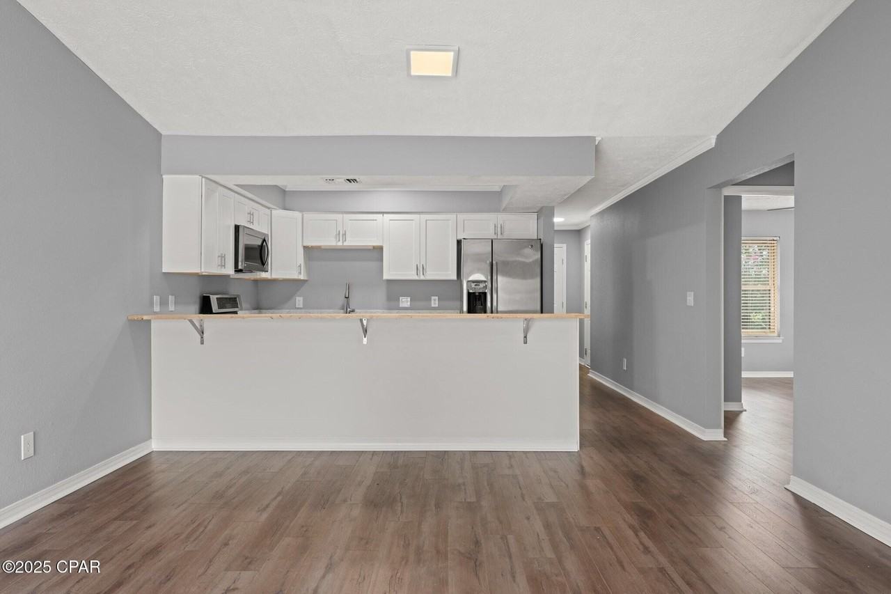 5102 Hickory St - Photo 2 of 17