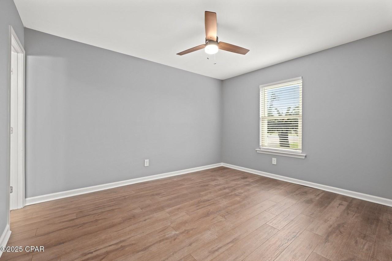 5102 Hickory St - Photo 5 of 17