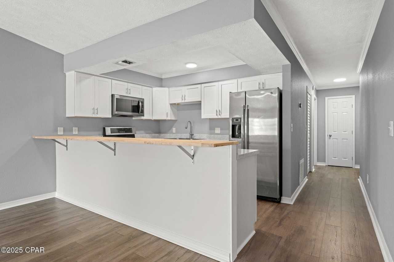 5102 Hickory St - Photo 7 of 17