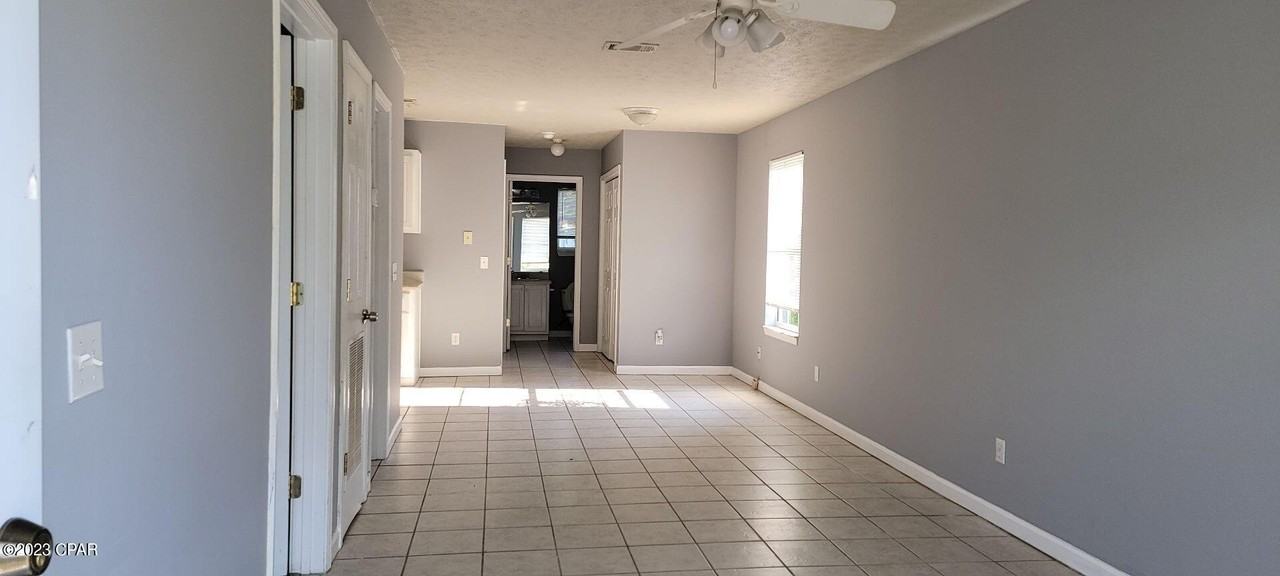 1911 Dorothy Ave - Photo 2 of 8