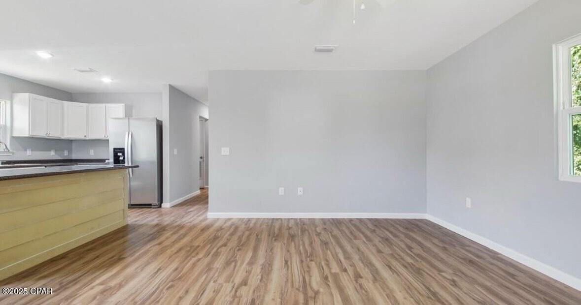 2806 East 3rd Court - Photo 5 of 17