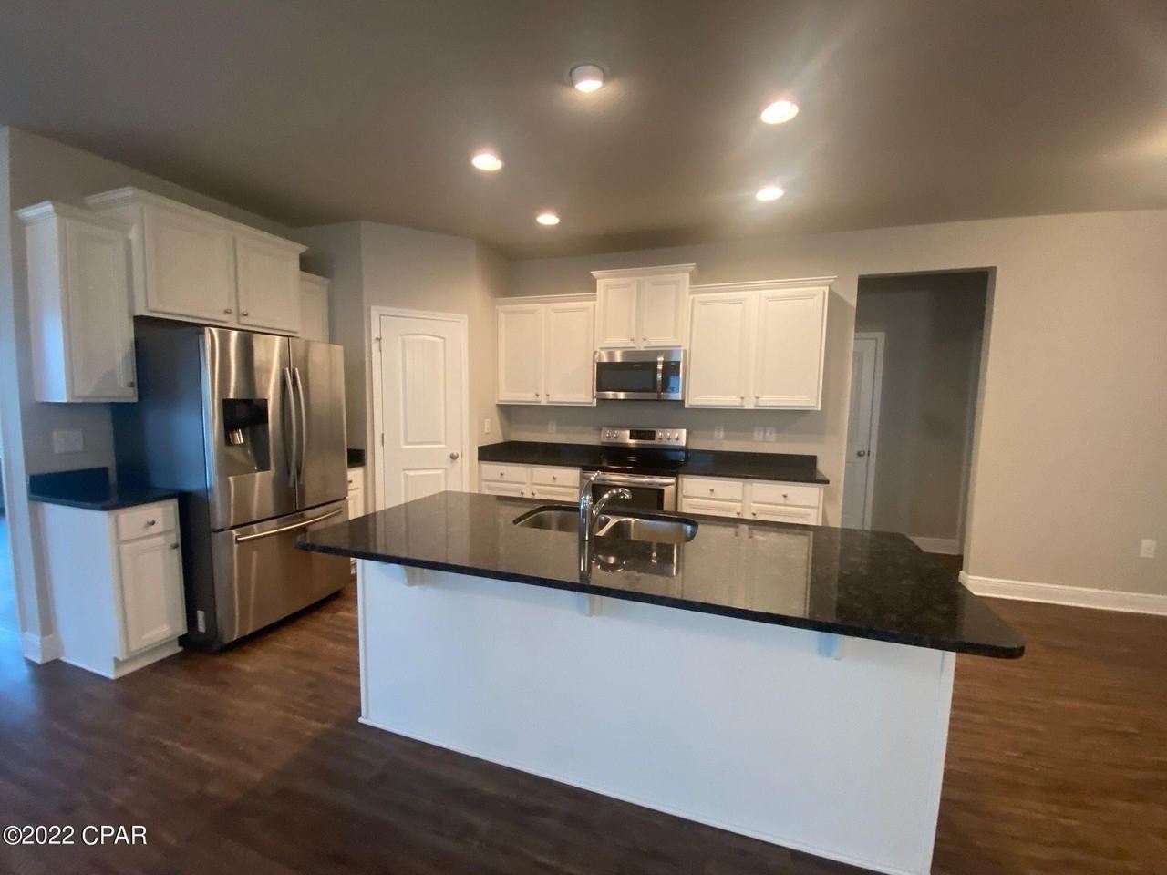 131 N Shoreview Dr - Photo 5 of 14