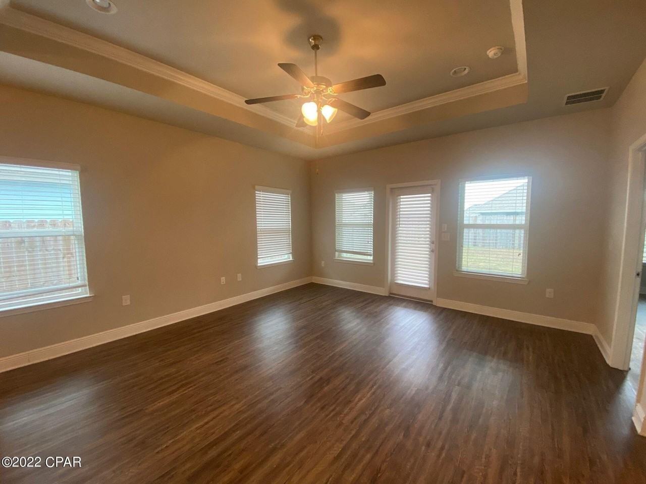 131 N Shoreview Dr - Photo 6 of 14