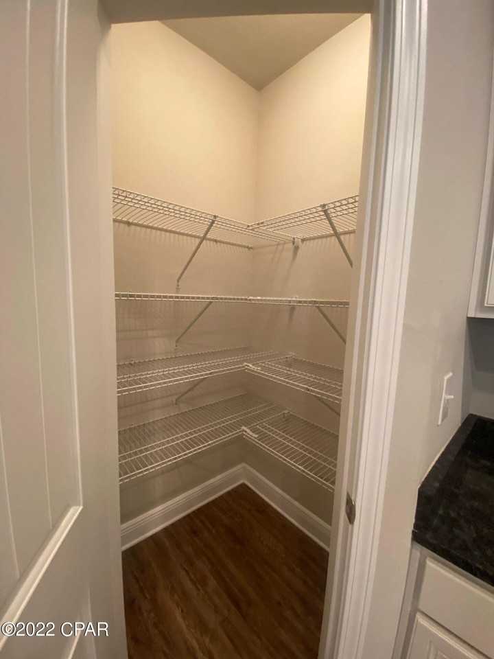 131 N Shoreview Dr - Photo 7 of 14