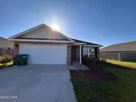 featured image of 3213 Josie St