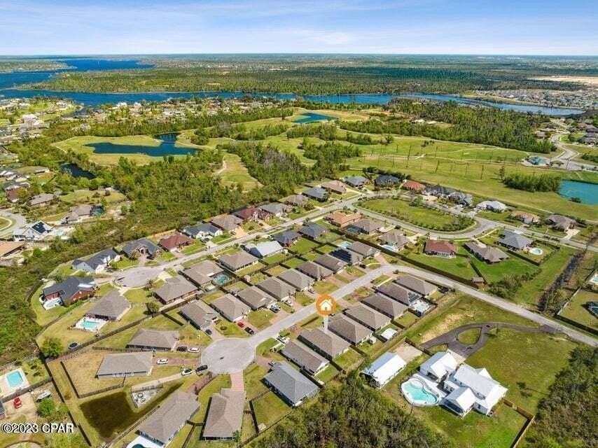 1414 Graham Ln - Photo 2 of 21