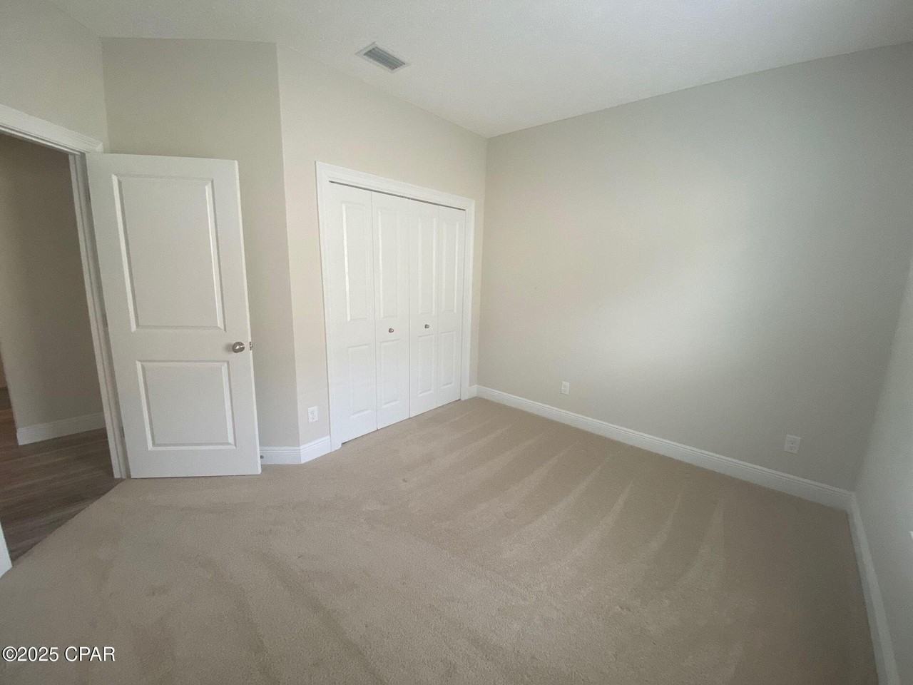 1001 Clay Ave - Photo 6 of 15