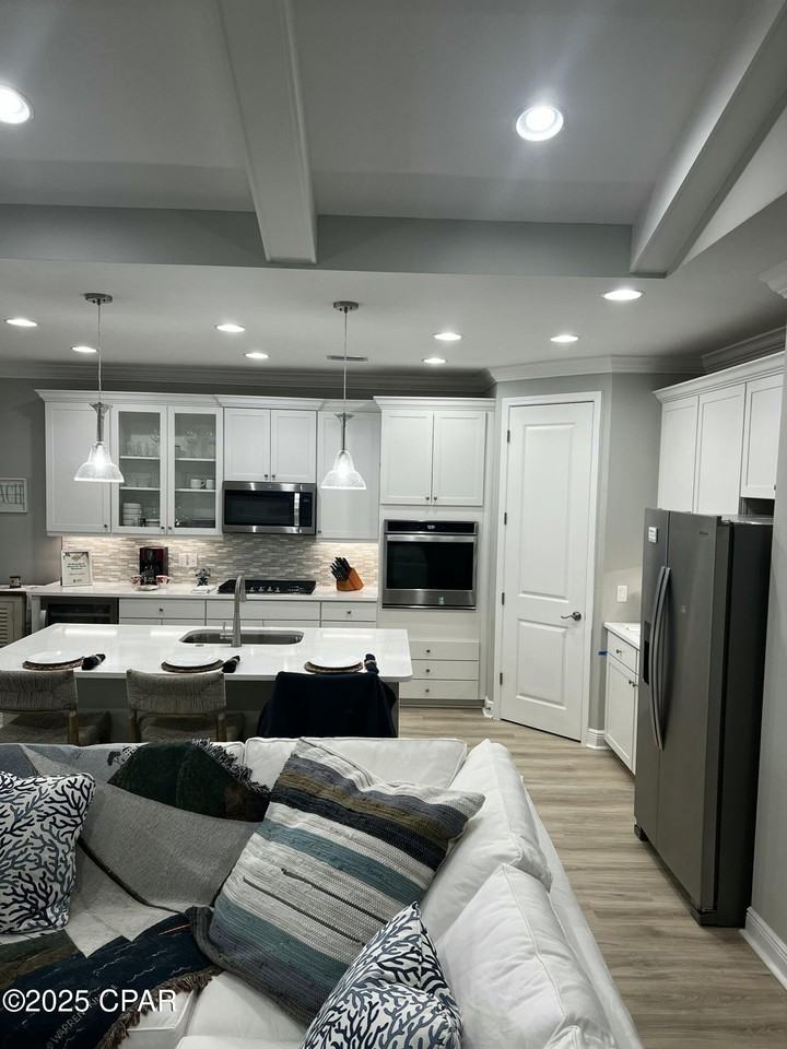 8436 Coral Reef Way - Photo 6 of 44