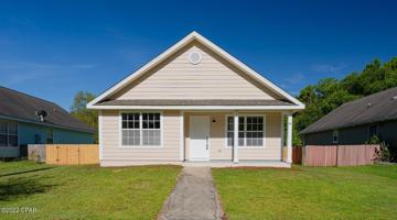 featured image of 41 N 3rd St