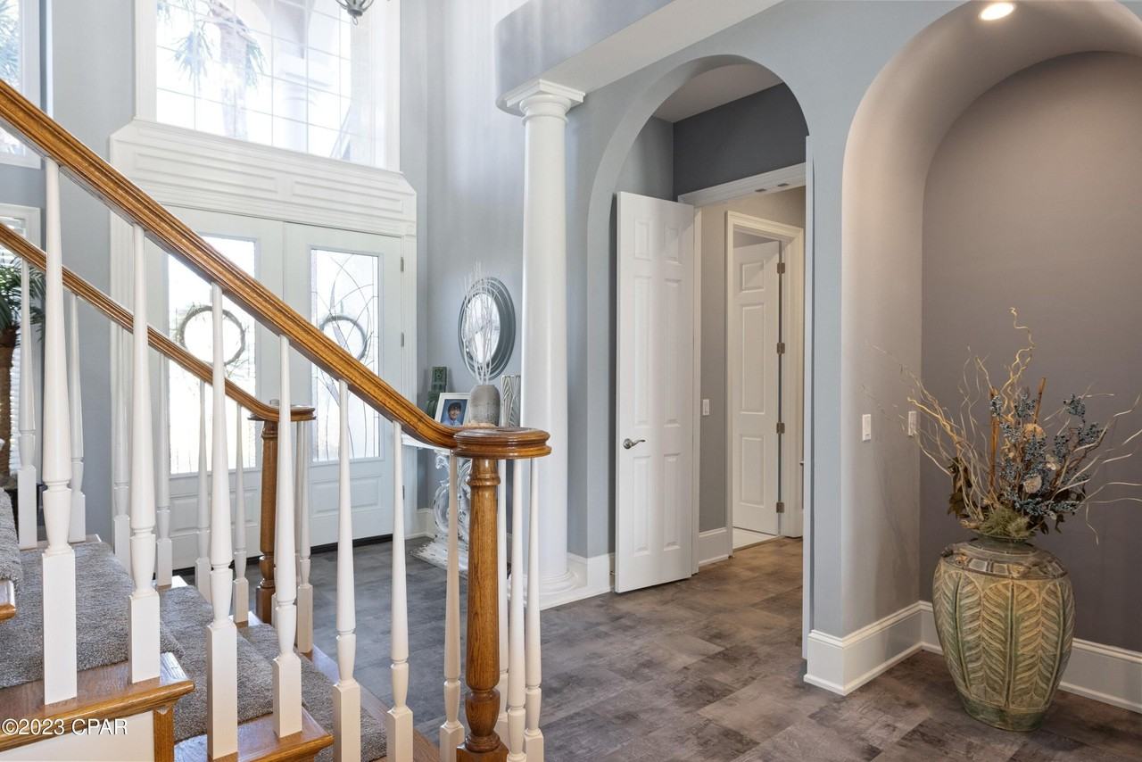 112 Legend Lakes Dr - Photo 6 of 50