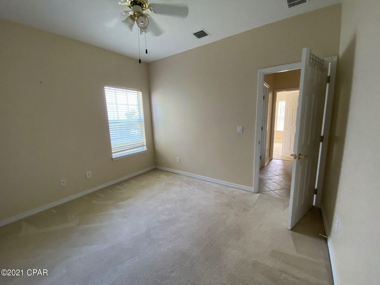 3620 Bay Tree Rd - Photo 7 of 20