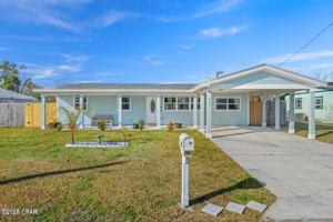 featured image of 903 Huntington Dr