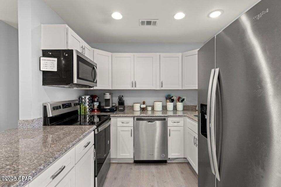 903 Huntington Dr - Photo 4 of 22