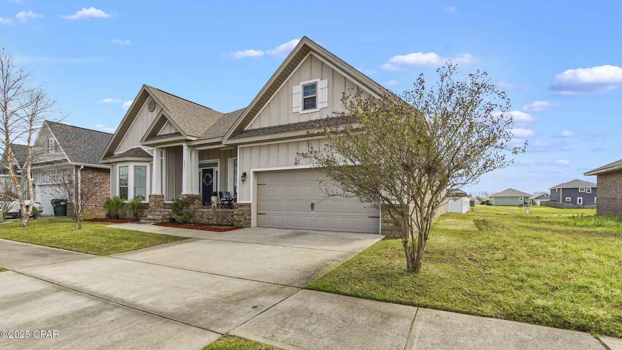 221 S Shoreview Dr - Photo 3 of 50