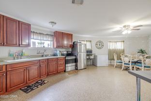 1203 Minnesota Ave - Photo 1 of 1